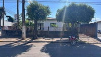 Casa com 3 quartos, 1 banheiro e 280 m² de área construída