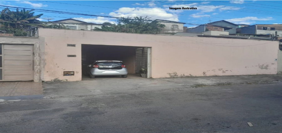 Casa 3 Quartos, 1 Suíte, Terreno 340,70m² em Vila Romana, Goiânia/GO