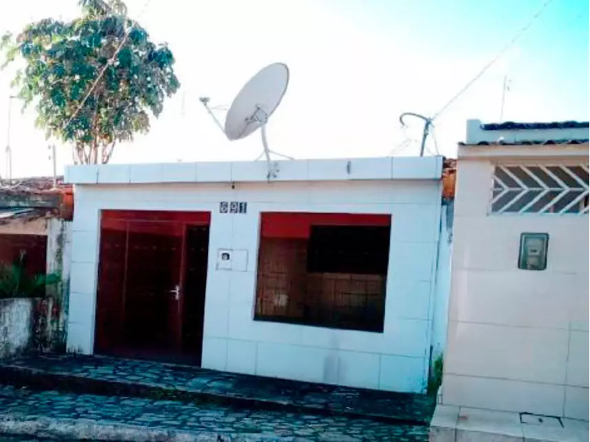 Casa em Leilão com 69,76m² Construída em Santa Rita/PB