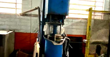 Moinho para moer tinta 15cv - Aberto para Lances