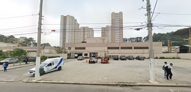 Apto 86m² com 1 Vaga no Cond. Res. Dez Cerejeira