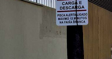 Prédio comercial com 252m² em Botucatu/SP