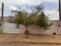 Casa Ocupada com 350m² de Terreno em São Desidério/BA