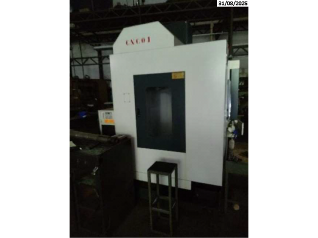 Centro de Usinagem MANFORD CNC 01