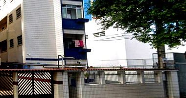 Apartamento Ocupado com Direitos Possessórios em São Vicente