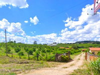 Área rural com 3,53 hectares e duas residências