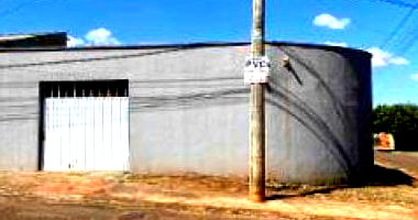 Casa 180 m² com 3 quartos e 2 banheiros no Jardim Scala