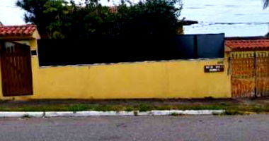 Casa Ocupada com 242m² de Área Construída em Maricá/RJ