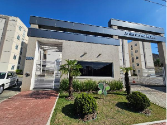 Apartamento com 2 quartos em Juiz de Fora/MG