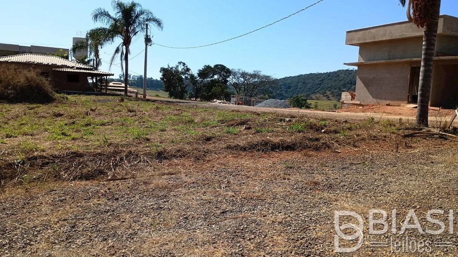 Terreno em Carmópolis de Minas - 800 m²