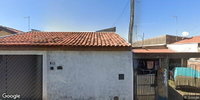 Casa residencial com 2 cômodos em terreno de 140m², desocupada