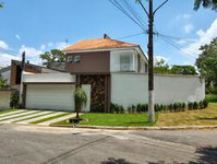 Casa com 256,25m², 3 quartos, 2 banheiros, desocupada