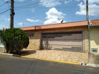 Casa 2 dorms, 2 banhs, 149m², garagem, desocupada