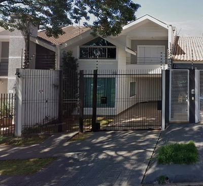 Sobrado Ocupado em Jardim Itália - 150m²