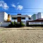 Prédio com 4 Quartos e 1 Vaga em João Pessoa