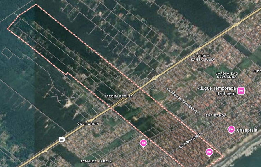 Terreno limpo com 300m², 10x30m, lado praia, desocupado