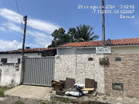 Casa com 2 quartos, 2 banheiros, 1 vaga e 60m² construída