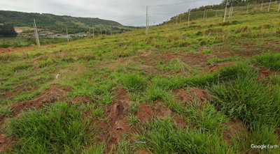 Terreno 200m² em Loteamento Residencial