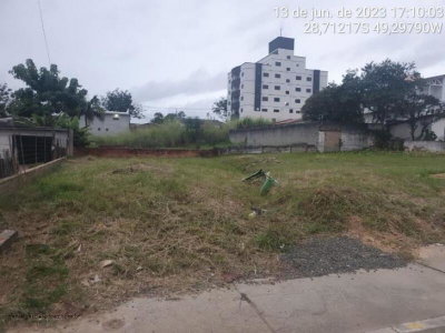 Terreno urbano 300m² no Centro de Içara/SC - Lance inicial R$475.000,00