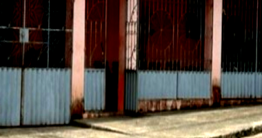 Casa aconchegante com 3 quartos, 1 banheiro e garagem