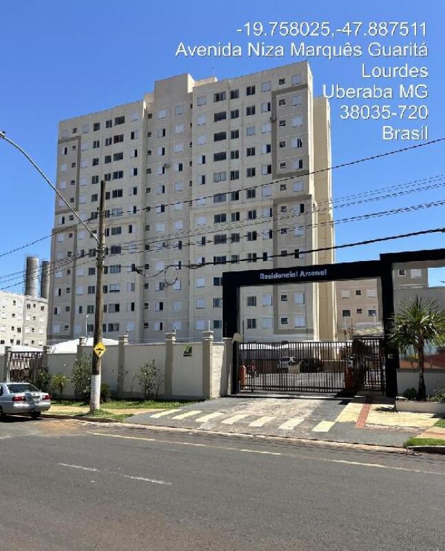 Apartamento com 2 quartos em Uberaba/MG