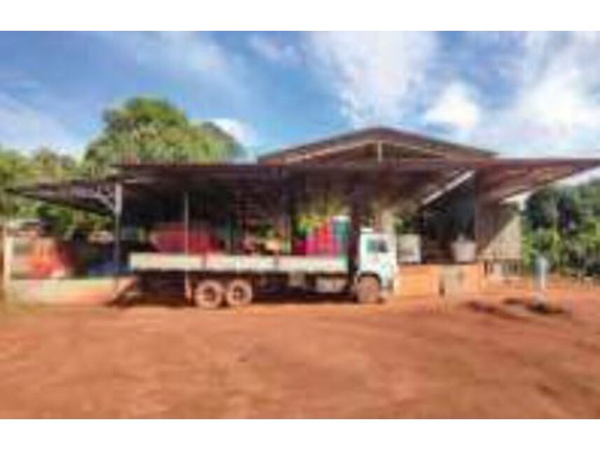Galpão Comercial com 241m² em terreno de 6.148m²