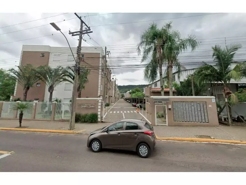 Apartamento em Leilão com 1 Quarto e 1 Vaga