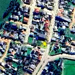 Terreno urbano com 180m², metade do lote 42, desocupado