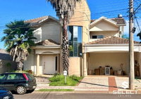 Sobrado de Alto Padrão com 450m² em Campo Grande-MS