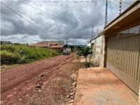 Casa 2 quartos, 1 banheiro, 59m² construída, ocupada