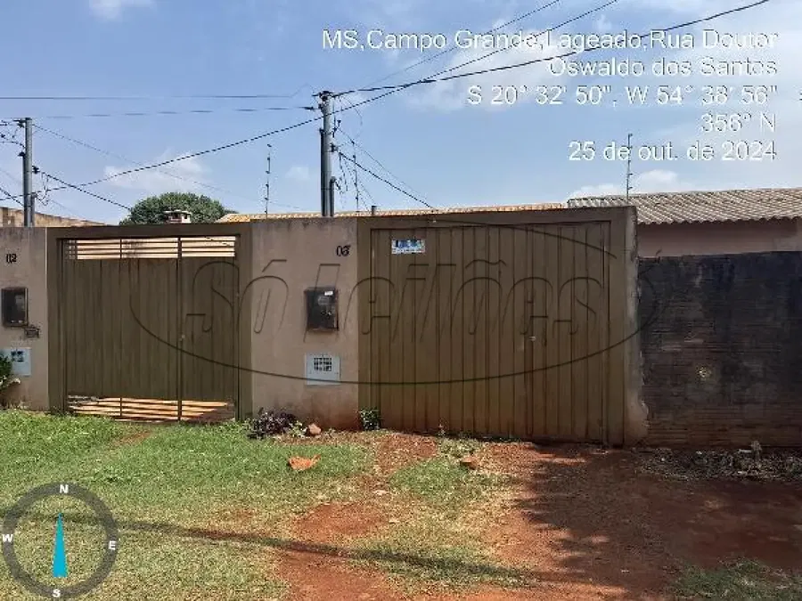 Casa com 2 Quartos e 1 Vaga em Campo Grande