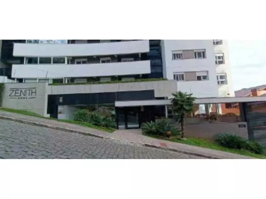 Apartamento com 169m² em leilão