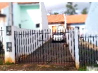 Casa com 2 quartos e 2 vagas em Ponta Grossa/PR