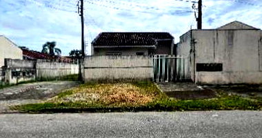 Casa com 2 quartos, 1 banheiro, 40,78m² área privativa, 1 vaga