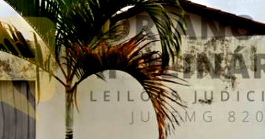 Casa com 360m² de Lote em Capelinha/MG