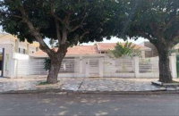 Casa com 3 Quartos e Piscina em Paranavaí/PR