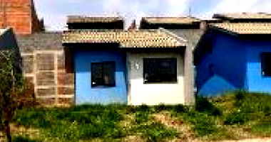 Casa com 42,37m² em Apucarana/PR, 2 quartos, 1 vaga