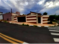 Casa com 386,98m² de área privativa em Itapira/SP