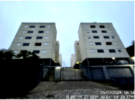 Apartamento com 2 quartos e 1 vaga em Caxias do Sul