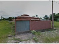 Casa Ocupada com 237,99m² de Terreno em Nova Viçosa/BA