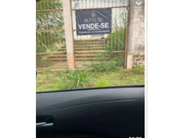 Grande terreno de 2.304 m² com construção