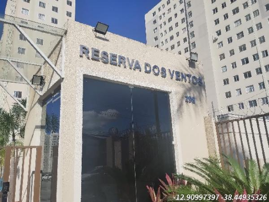 Apartamento 2 Quartos com Área de Serviço em Salvador