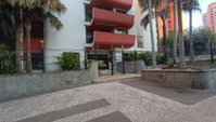 Apartamento de Luxo com 3 Quartos e 4 Banheiros em SP