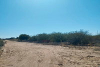 Lote de Terreno em Loteamento Vale das Esmeraldas