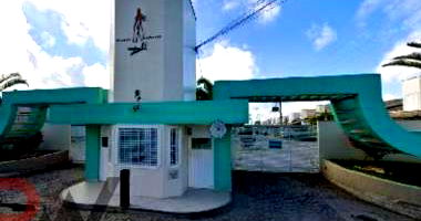 Casa em Feira de Santana com 2 quartos e 102m² de área total