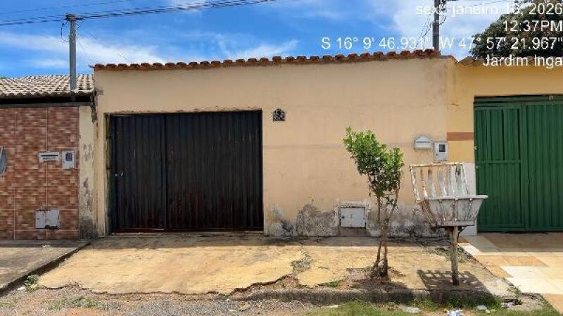 Casa com 2 quartos, 2 banheiros e 1 vaga em Luziânia/GO