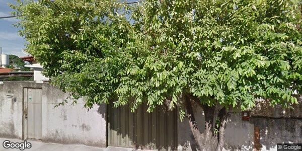 Casa com 3 quartos, 1 banheiro, 1 vaga, 130m² construída, desocupada