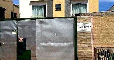 Confortável Apartamento com 2 Quartos, 1 Banheiro e 75,99 m²