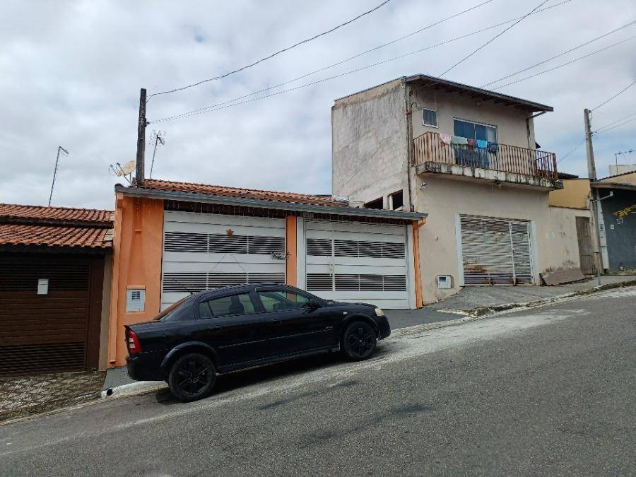 Casa 4 dormitórios em Caçapava com 128m² e área total de 160m²