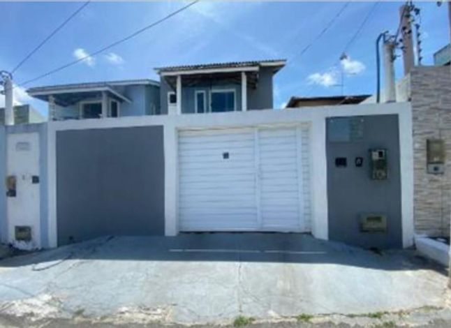 Casa com 88m², 2 quartos, 1 banheiro, ocupada